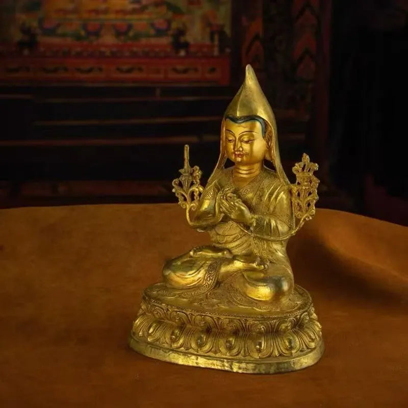 Exceptionally rare Tibetan gilded statue of Tsongkhapa