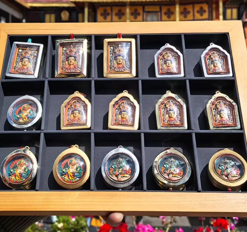 Exquisite JowoTsha-Tsha Gau for peace and wisdom